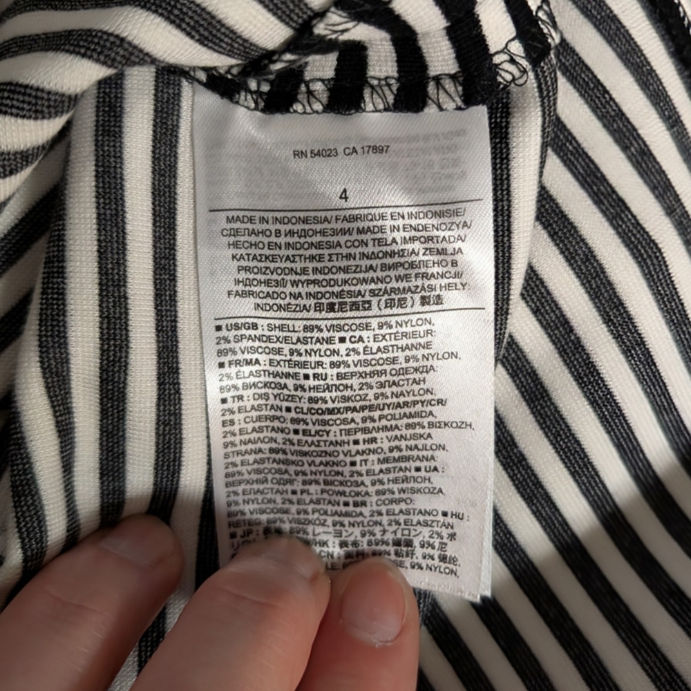 Banana Republic Classic Black and White Striped Skirt - Picture 5 of 5